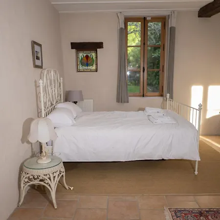 בית נופש Petite Maison Avec Vue Magnifique Chillac