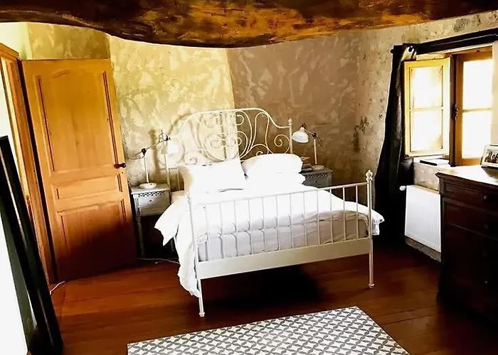 Petite Maison - Domaine De La Vaure Casa de Férias Chillac